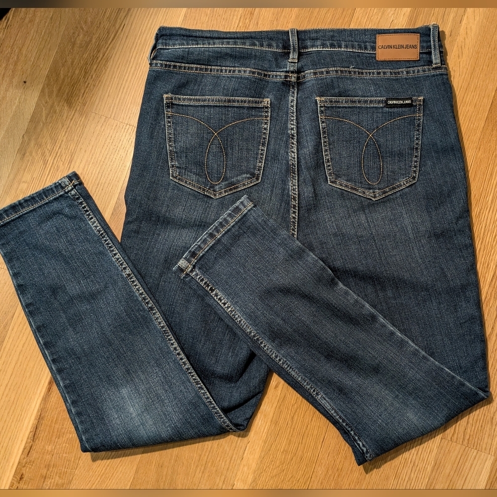 Calvin Klein Jeans Women's High Rise Dark Blue Denim Jeans